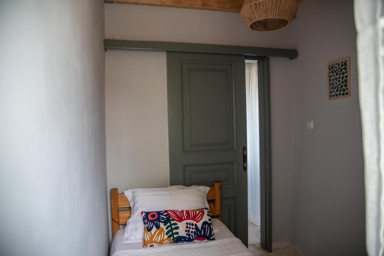 Pensjonat Rena'S Panorama View House Vóvikes Zewnętrze zdjęcie
