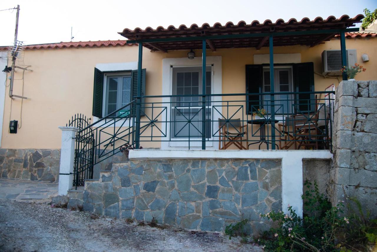 Pensjonat Rena'S Panorama View House Vóvikes Zewnętrze zdjęcie